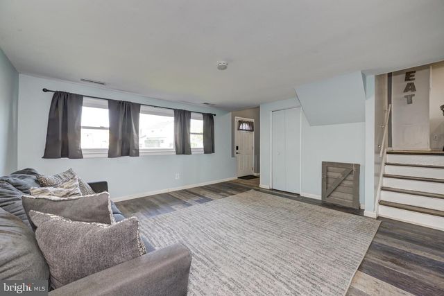 203 N HARRISON AVE, Edgewater Park, NJ 08010