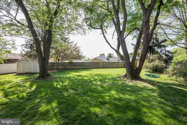 203 N HARRISON AVE, Edgewater Park, NJ 08010