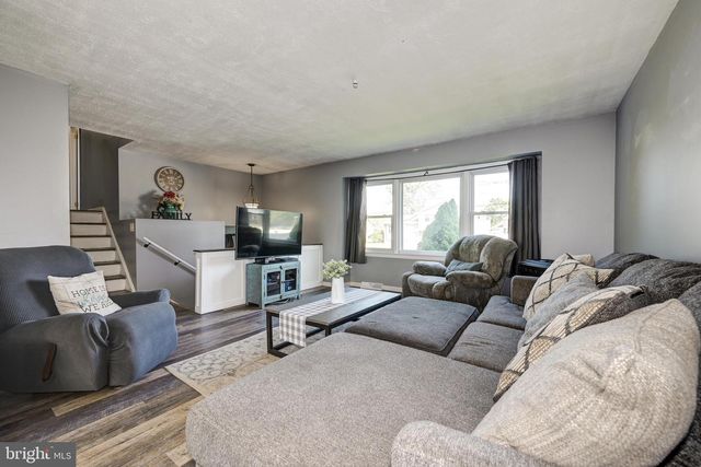 203 N HARRISON AVE, Edgewater Park, NJ 08010