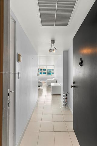 1420 Brickell Bay Drive 1405C, Miami, FL 33131