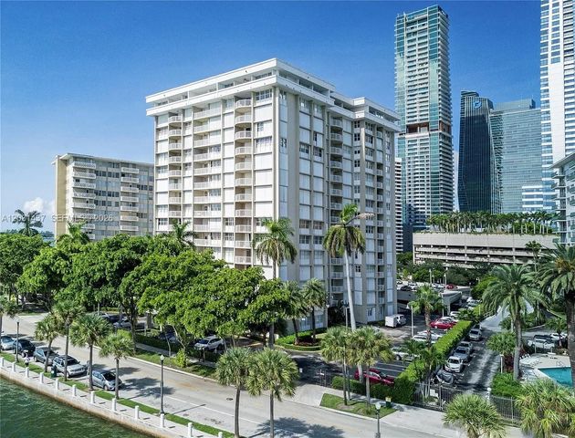 1420 Brickell Bay Drive 1405C, Miami, FL 33131