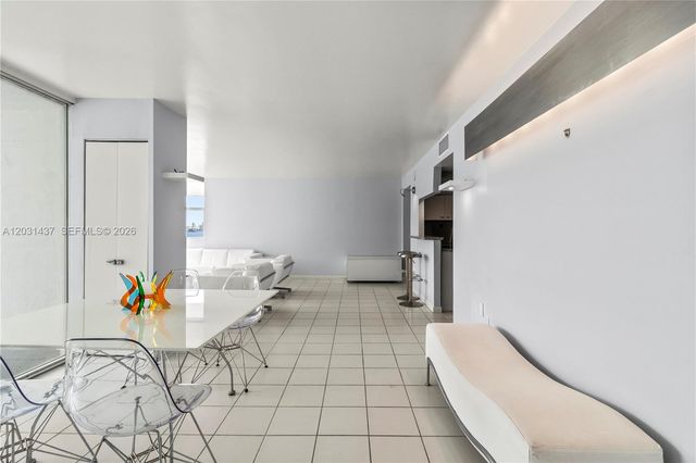 1420 Brickell Bay Drive 1405C, Miami, FL 33131