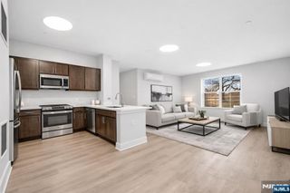 1 Center Street 306, Clifton, NJ 07011