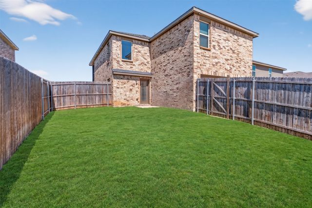 2256 Spring Hollow Dr, Lancaster, TX 75134