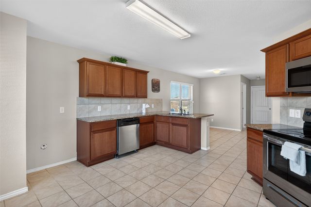 2256 Spring Hollow Dr, Lancaster, TX 75134