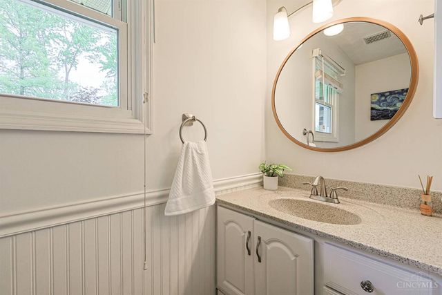 7510 Hollywood Drive, West Chester, OH 45069