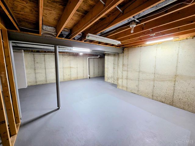7510 Hollywood Drive, West Chester, OH 45069