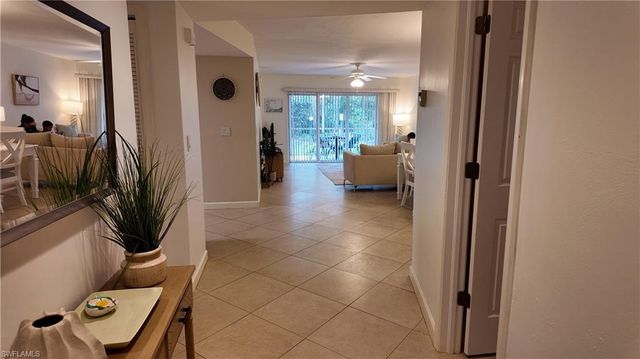 509 Roma CT 108, Naples, FL 34110