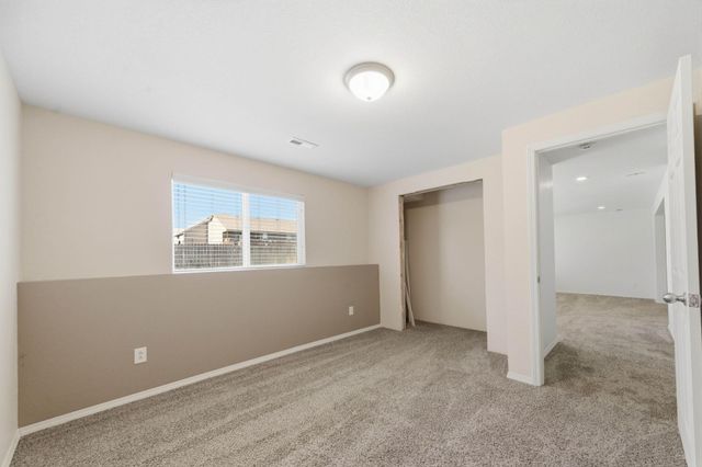 2413 E Casey Dr, Goddard, KS 67052