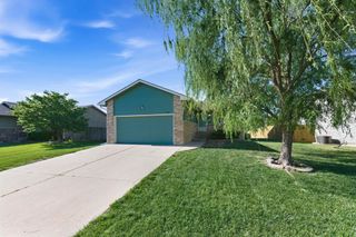 2413 E Casey Dr, Goddard, KS 67052
