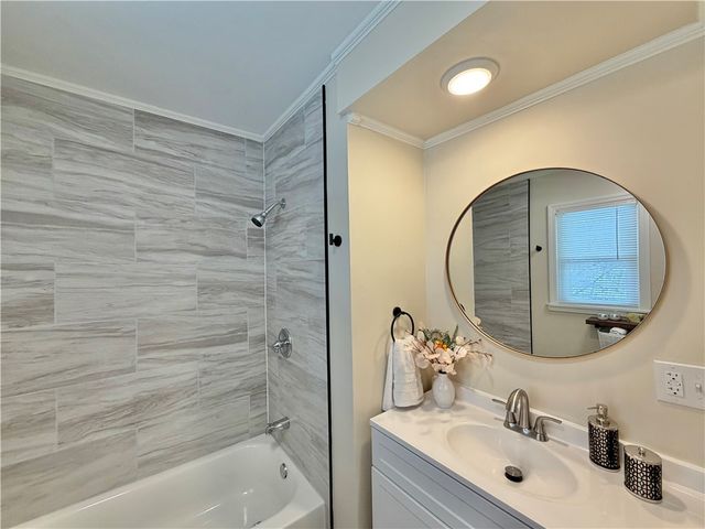 106 Penn St, City Of Greensburg, PA 15601