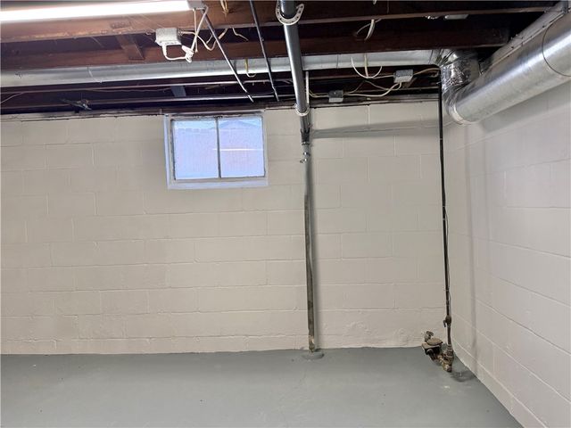 106 Penn St, City Of Greensburg, PA 15601