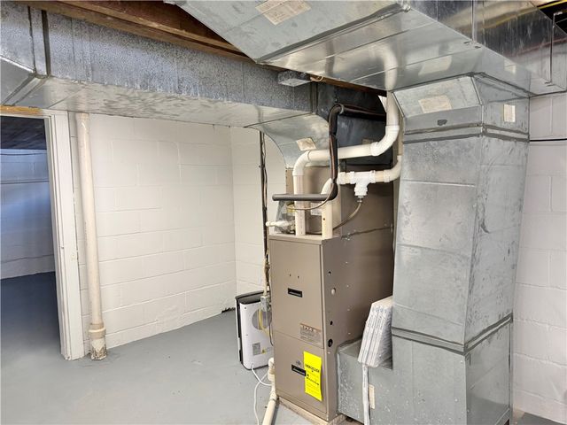 106 Penn St, City Of Greensburg, PA 15601