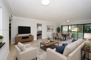 100 SE 7th Street 1, Deerfield Beach, FL 33441