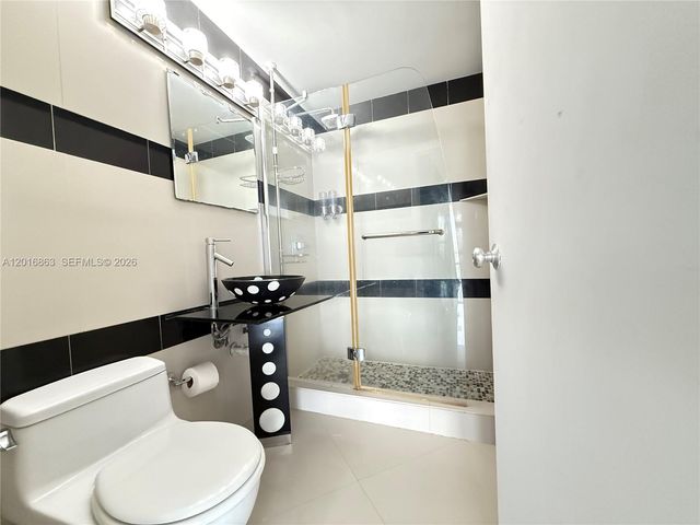 1408 Brickell Bay Dr 213, Miami, FL 33131