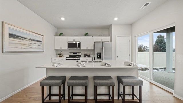 3788 S McCabe Ln, Spokane, WA 99206
