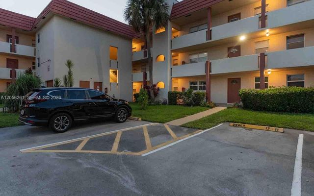2931 E Sunrise Lakes Drive 109, Sunrise, FL 33322