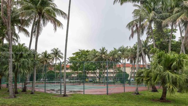 2931 E Sunrise Lakes Drive 109, Sunrise, FL 33322