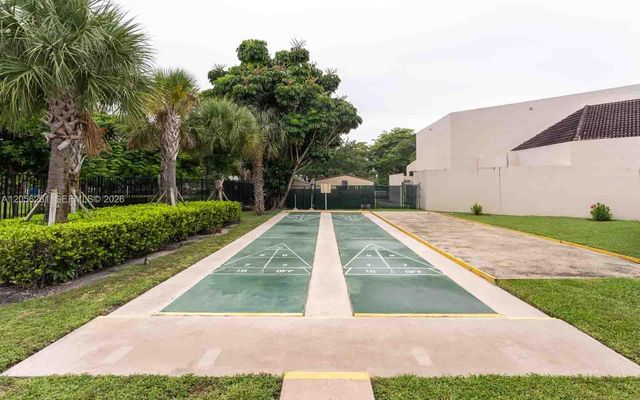 2931 E Sunrise Lakes Drive 109, Sunrise, FL 33322