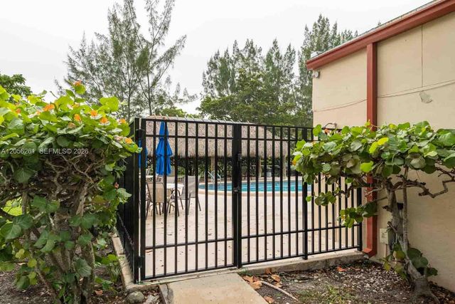 2931 E Sunrise Lakes Drive 109, Sunrise, FL 33322