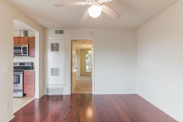 2703 Swisher ST 205A, Austin, TX 78705