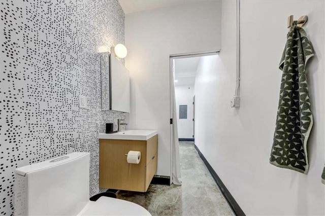 1805 Harvard Avenue 205, College Park, GA 30337
