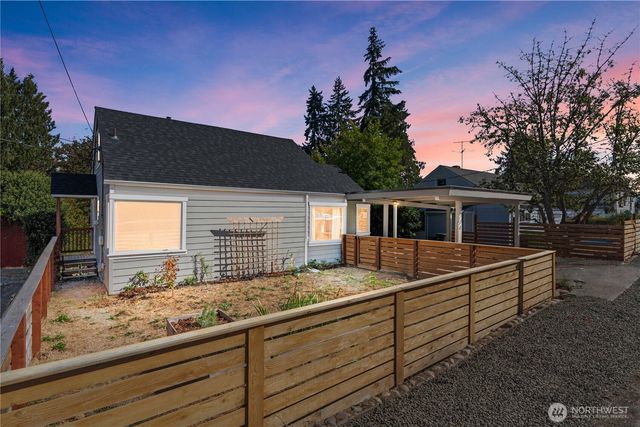 234 S Yantic Avenue, Bremerton, WA 98312