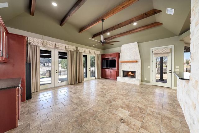 2916 Rock Barn Dr, Kerrville, TX 78028