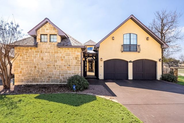 2916 Rock Barn Dr, Kerrville, TX 78028