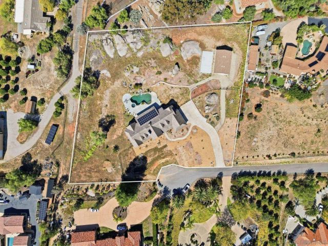 14589 Tyler, Valley Center, CA 92082