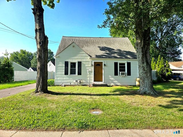 41 Hockanum Drive, East Hartford, CT 06118