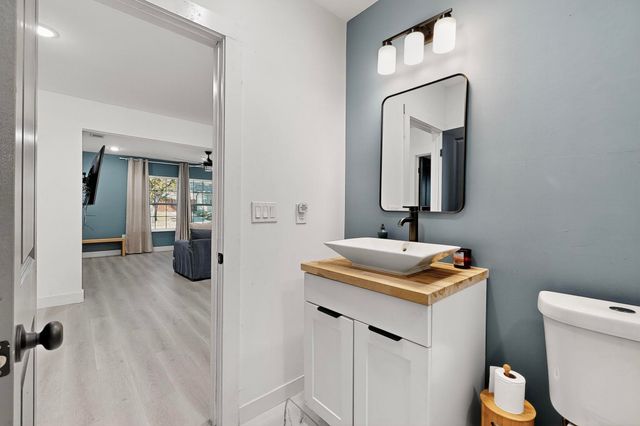 912 S Brighton Avenue, Dallas, TX 75208