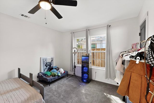 912 S Brighton Avenue, Dallas, TX 75208