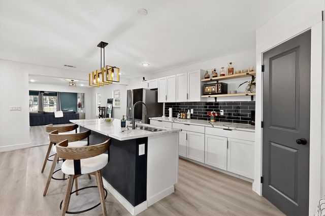 912 S Brighton Avenue, Dallas, TX 75208