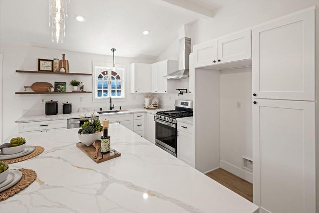 4664 Ladera Way, Carmichael, CA 95608