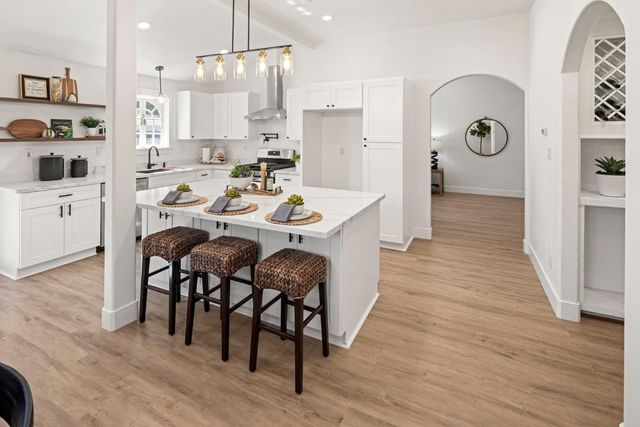 4664 Ladera Way, Carmichael, CA 95608