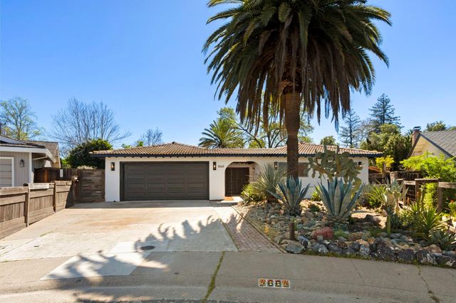 4664 Ladera Way, Carmichael, CA 95608