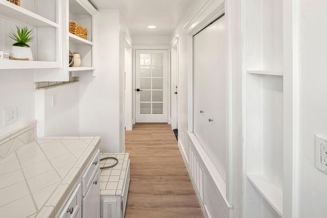 4664 Ladera Way, Carmichael, CA 95608