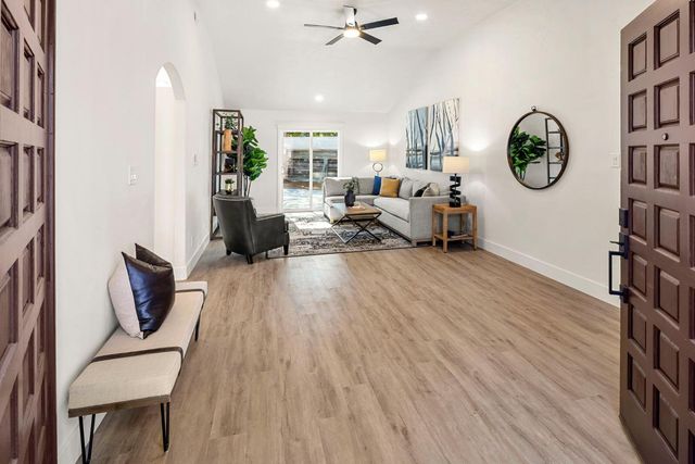 4664 Ladera Way, Carmichael, CA 95608