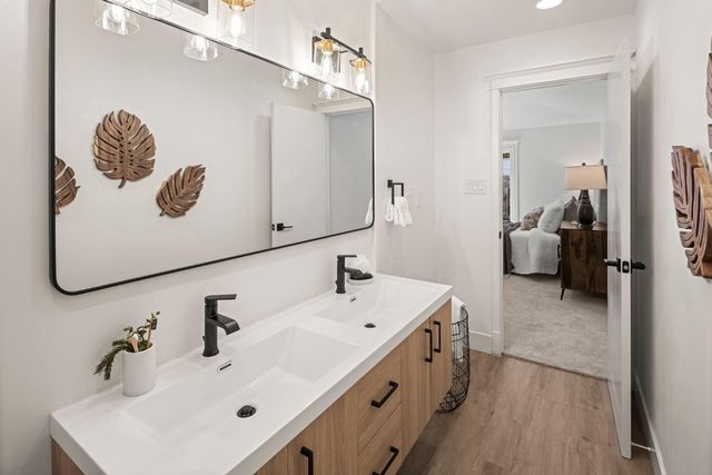 4664 Ladera Way, Carmichael, CA 95608