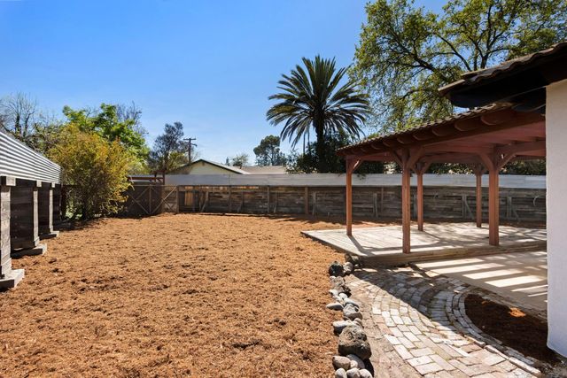 4664 Ladera Way, Carmichael, CA 95608