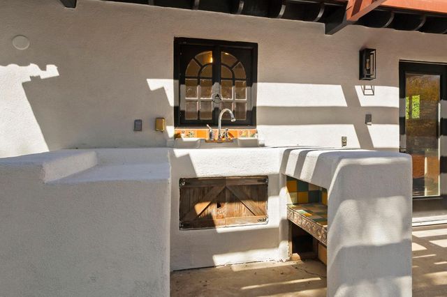 4664 Ladera Way, Carmichael, CA 95608