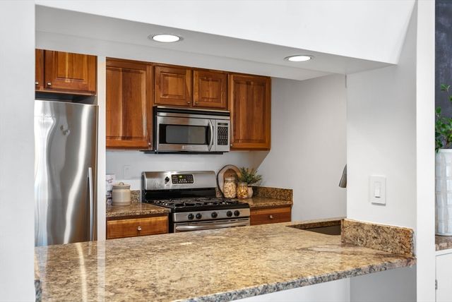 17 Bowdoin Street 4AB, Boston, MA 02114