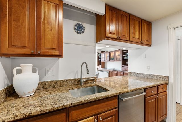 17 Bowdoin Street 4AB, Boston, MA 02114