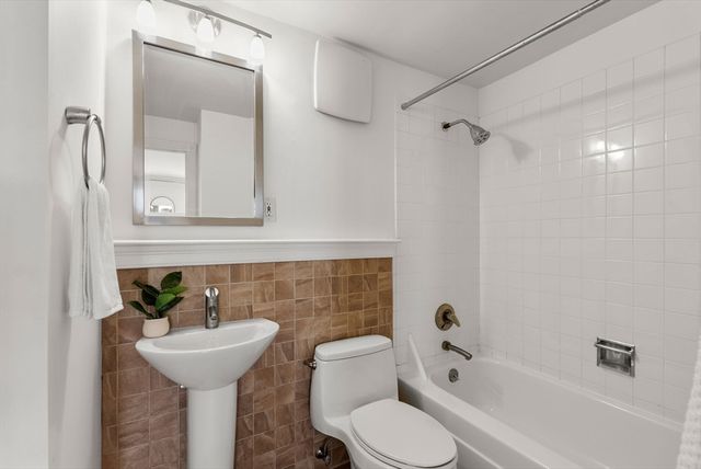 17 Bowdoin Street 4AB, Boston, MA 02114