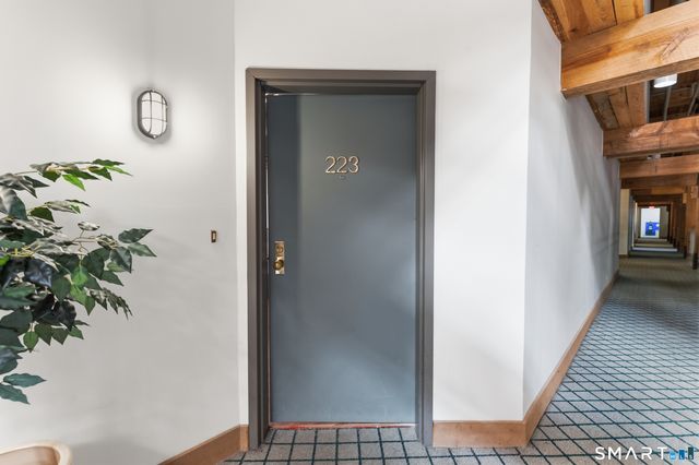 68 Thermos Avenue 223B, Norwich, CT 06360