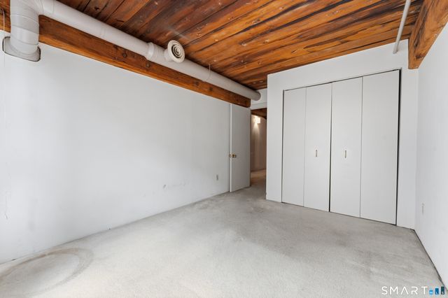 68 Thermos Avenue 223B, Norwich, CT 06360