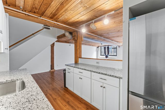 68 Thermos Avenue 223B, Norwich, CT 06360