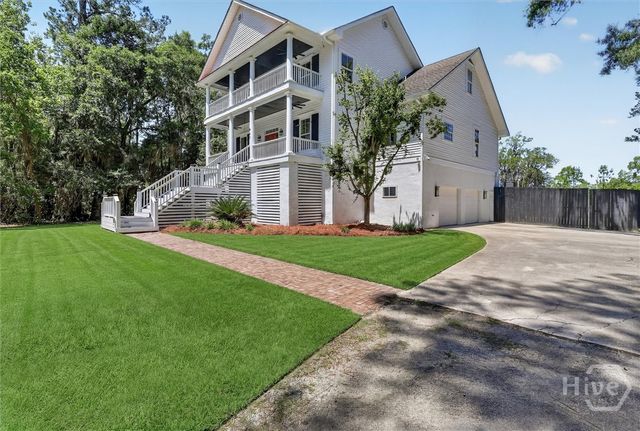 447 Sterling Woods Drive, Richmond Hill, GA 31324