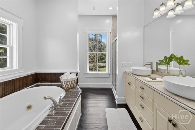 447 Sterling Woods Drive, Richmond Hill, GA 31324